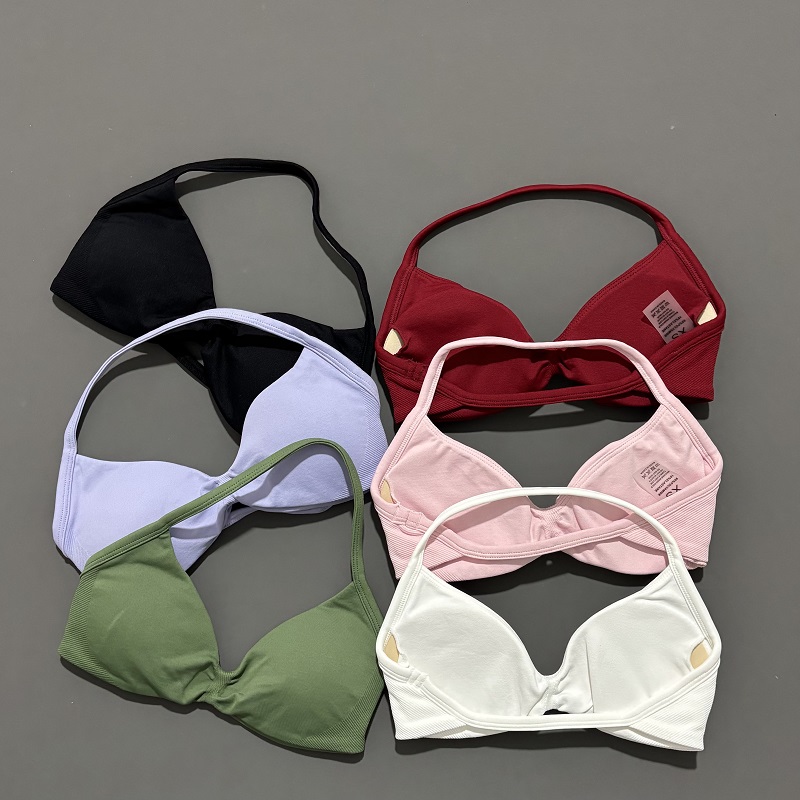 Sportbeha met bandjes Yoga-ond - Sports Bra High Impact recensie en prijs